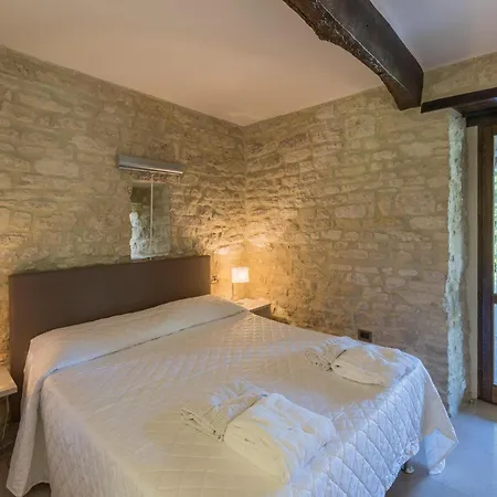 Scenic With Heated Pool Villa