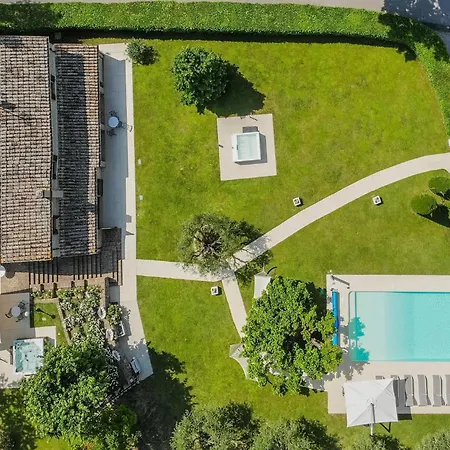 فيلة Scenic With Heated Pool