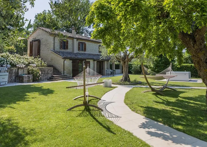 Villa Scenic With Heated Pool