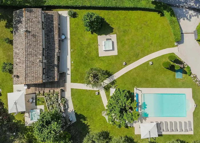 Villa Scenic With Heated Pool